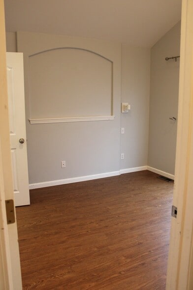 Building Photo - 244 N Emerson Ave