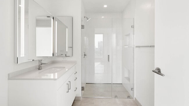 Building Photo - 35 Lomasney Wy