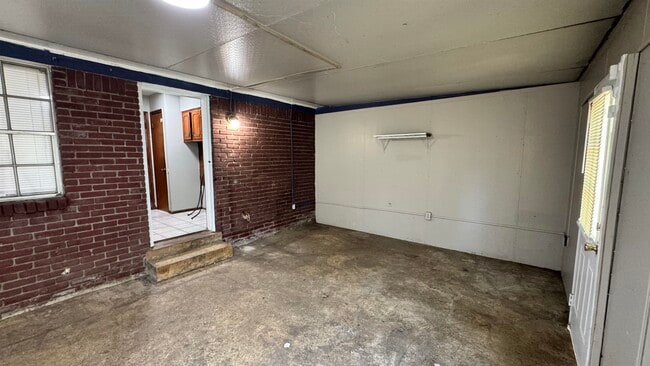 Building Photo - 4886 Judy Lynn Ave