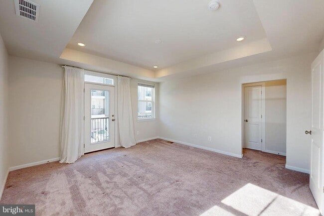 Building Photo - 2375 Stephanie Tessa Ln