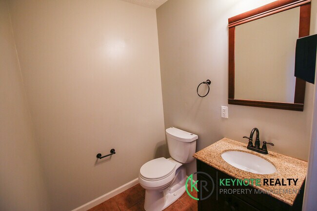 Building Photo - 7691 Harwood Ct