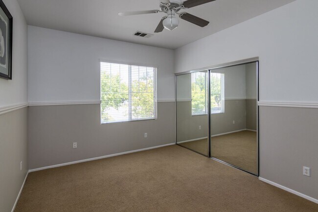 Building Photo - 28031 Alta Vista Ave