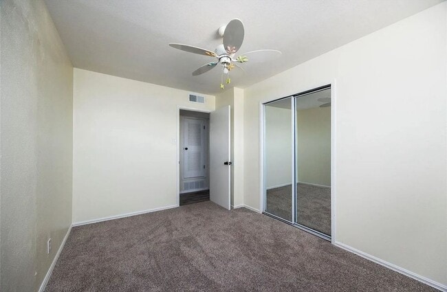 Building Photo - 5201 Capistrano Dr