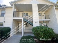 Building Photo - Upgraded 2BR Apartment with Central A/C an...