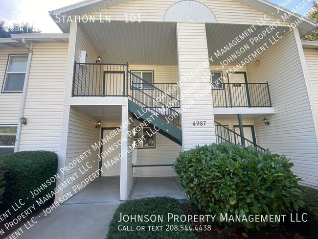 Primary Photo - Upgraded 2BR Apartment with Central A/C an...