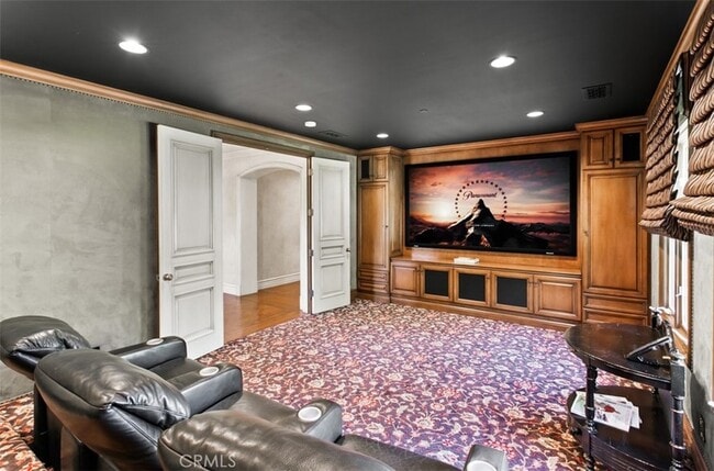 Building Photo - 1 Rim Ridge