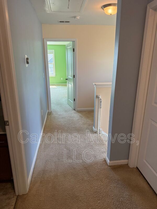 Building Photo - 123 Dunnsmore Dr