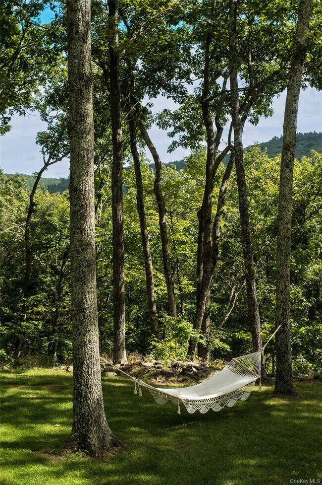 Building Photo - 55 Nordic Dr