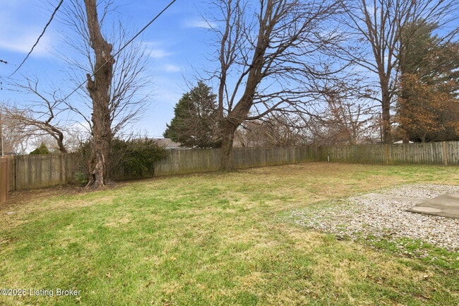 Building Photo - 2403 Silverbrook Ave