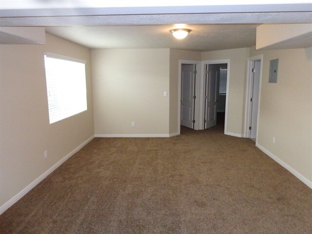 Building Photo - 6115 W Cherry Springs Ct