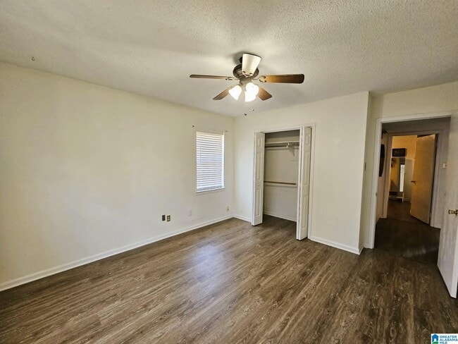 Building Photo - 3449 Sandner Ct