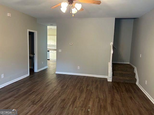 Building Photo - 6905 White Walnut Way