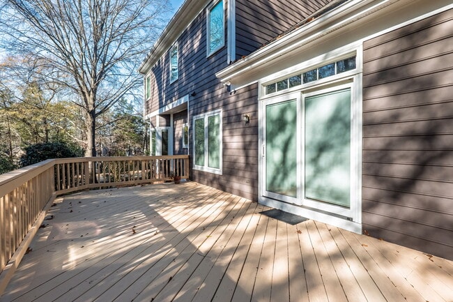 Building Photo - 9200 Brechin Dr