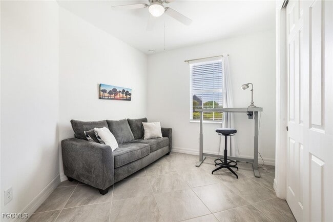 Building Photo - 42090 Lake Timber Dr