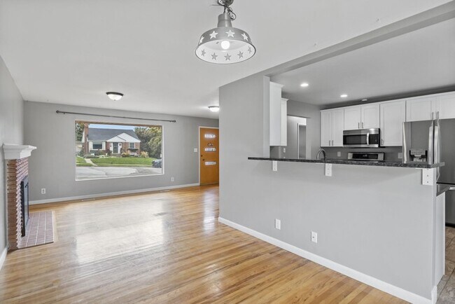 Building Photo - 1408 Binford St