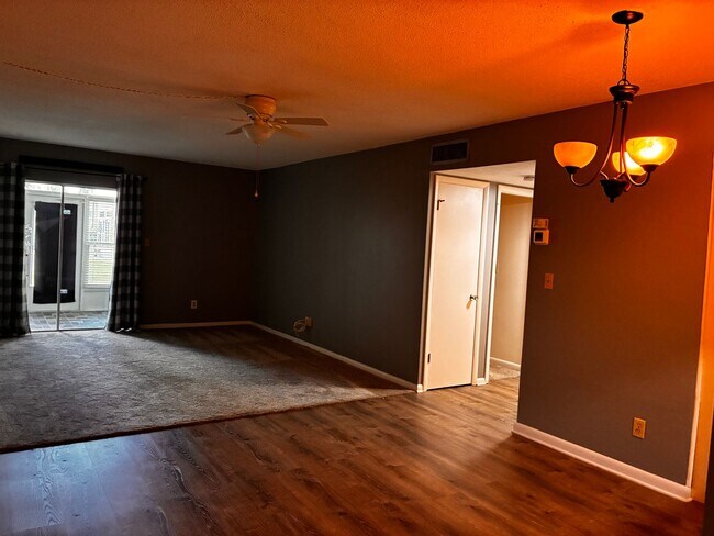 Building Photo - 55+ Charming first-floor condo nestled in the serene Fairways 3 Condominiums