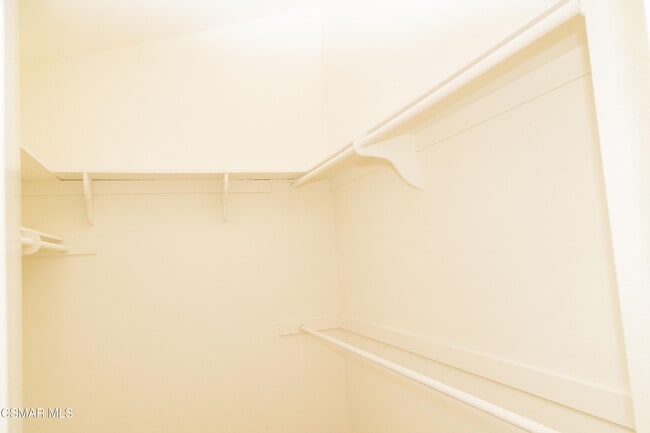 Building Photo - 1339 Ramona Dr