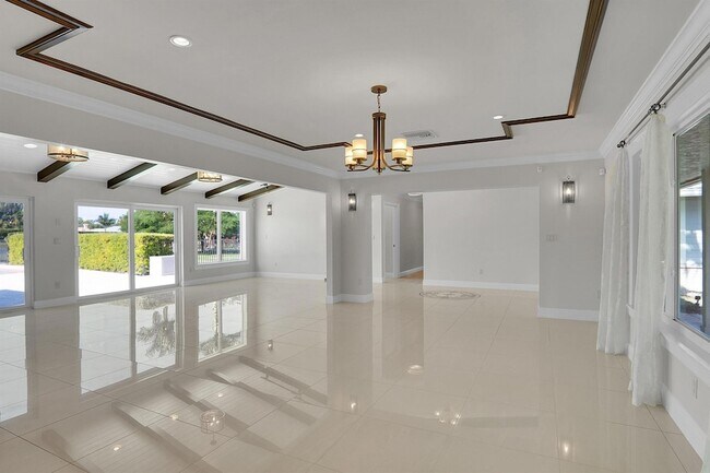 Building Photo - 8631 Steeplechase Dr