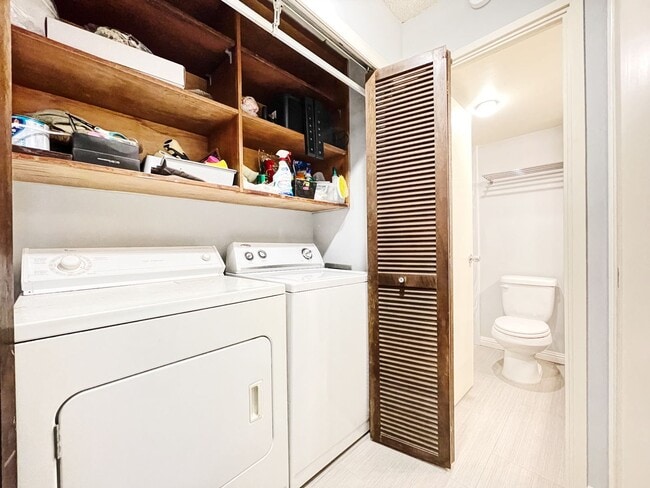 Building Photo - Immaculate Honolulu Condo with Central A/C, Secured Parking, Including Electricity