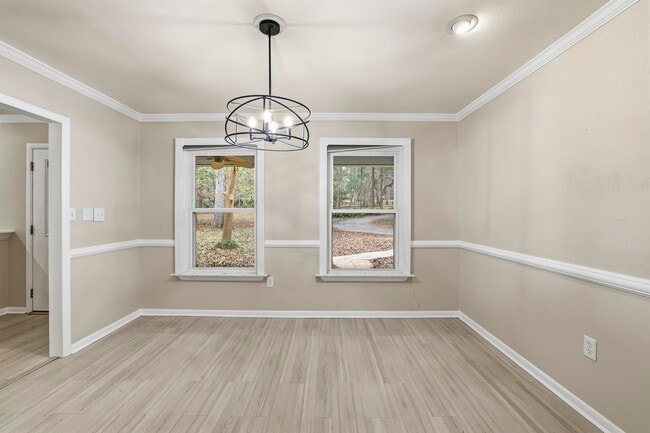 Building Photo - 7585 Skipper Ln