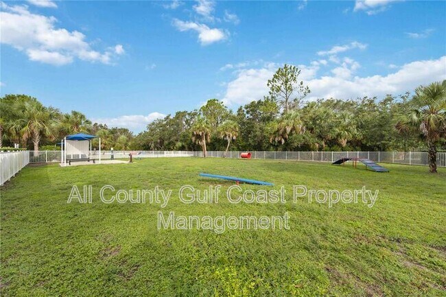 Building Photo - 13013 Steinhatchee Loop