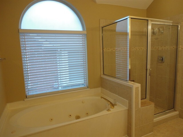 Building Photo - 4736 N Cascades St