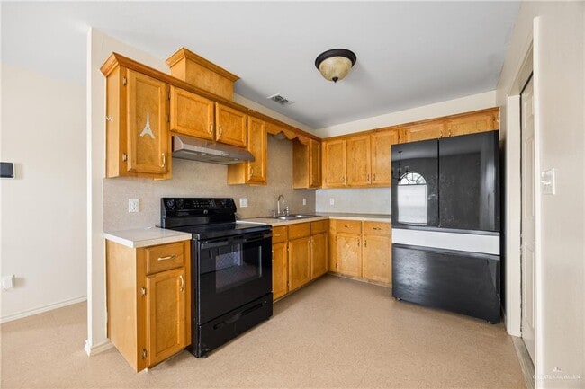 Building Photo - 11 Jay Ave