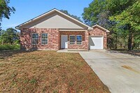 Building Photo - 2812 Bourland St