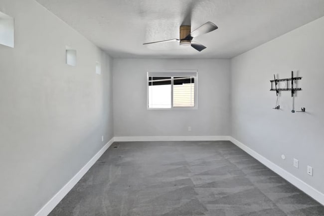 Building Photo - 6323 Blushing Willow St