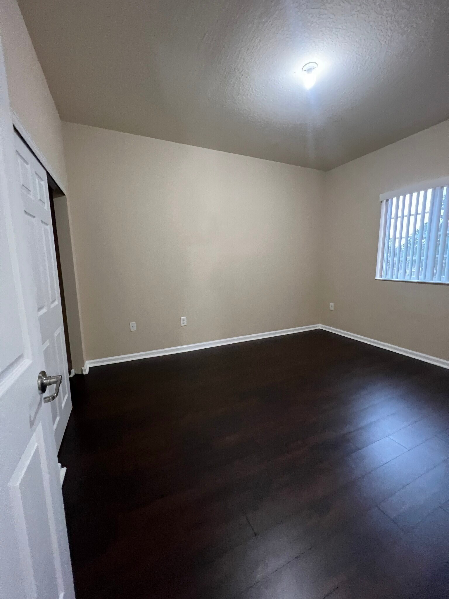 Building Photo - 3236 NW 31st Ter