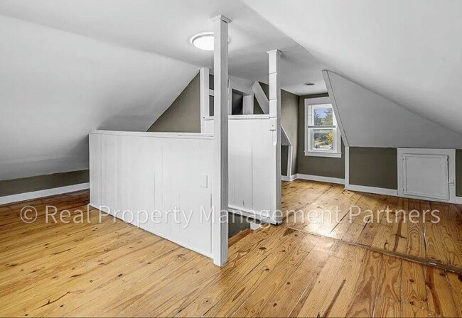 Building Photo - Baraga Duplex