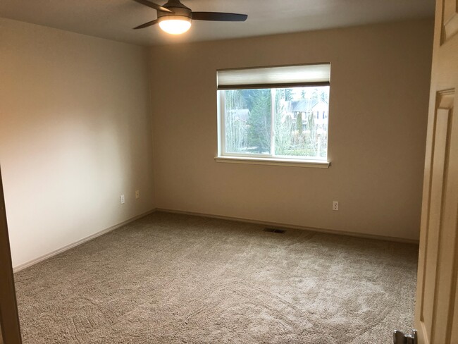 Main bedroom-updated - 3809 Gablecrest Ct