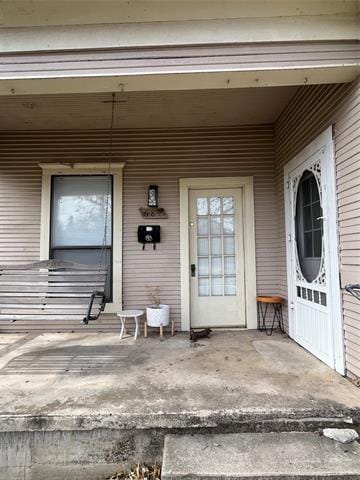 Building Photo - 684 N Graham St