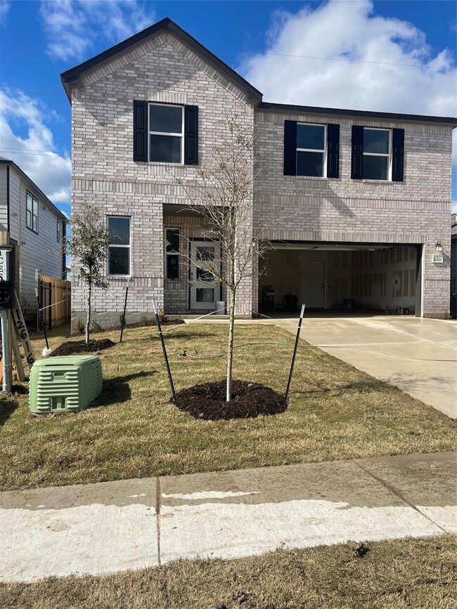 Primary Photo - 12620 Anthology St