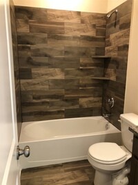 Building Photo - 1006 Old Vine Rd