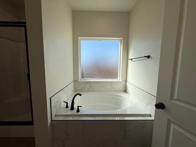 Building Photo - 7032 Glen Abbey St