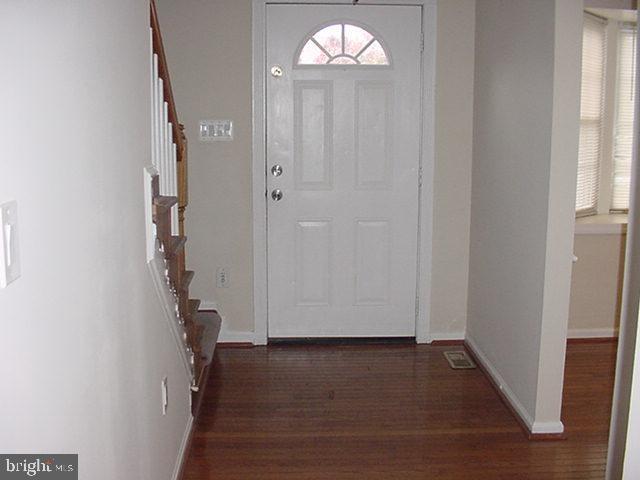 Building Photo - 8491 Stonewall Rd