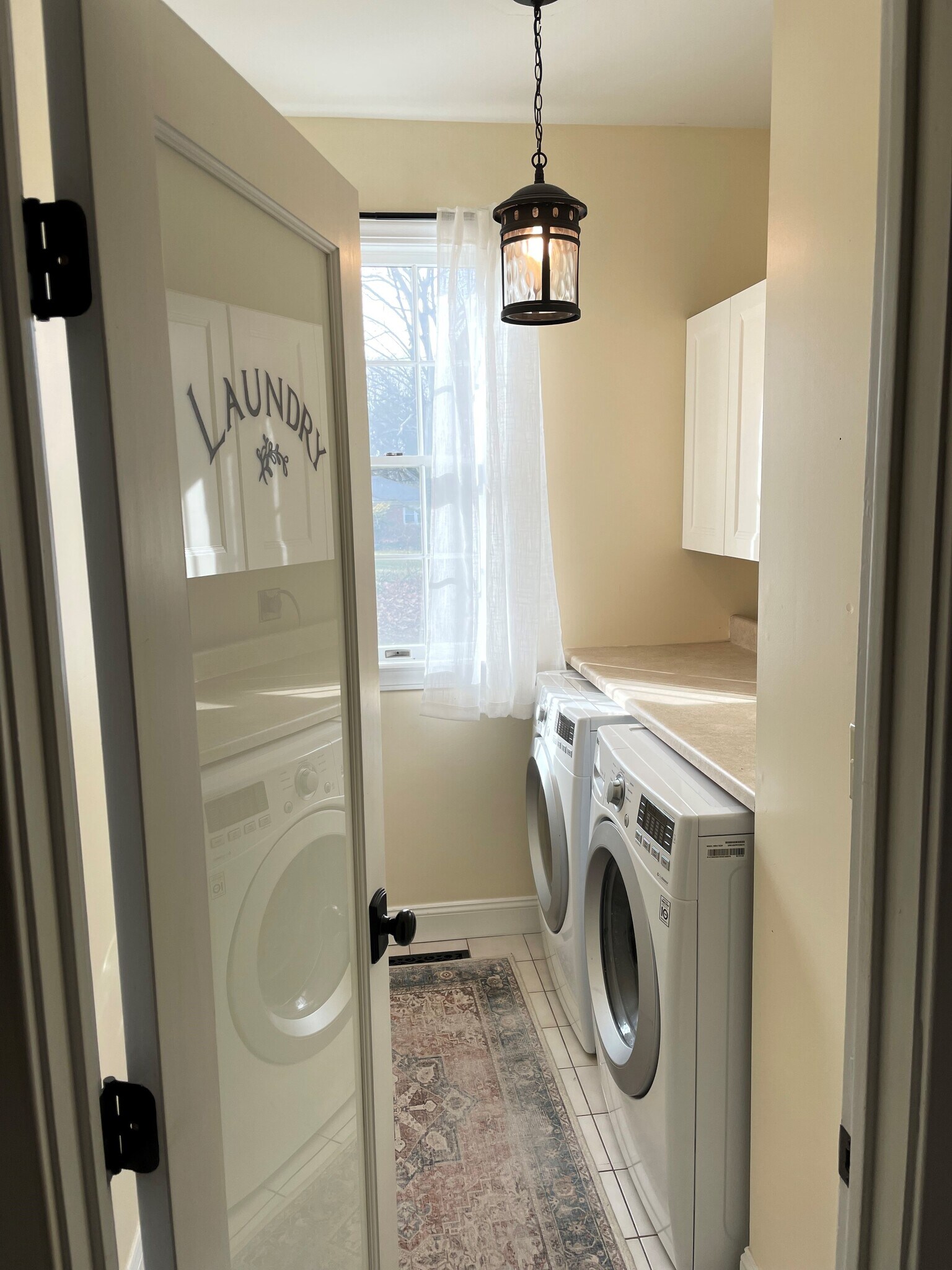 Laundry Room - 5 Jenny Rdg