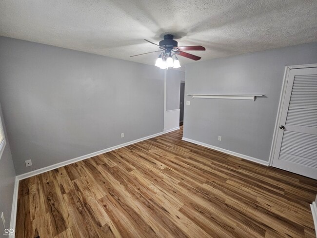 Building Photo - 748 Maple Ln
