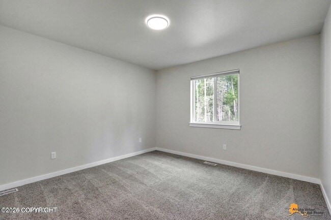 Building Photo - 4251 Ose St