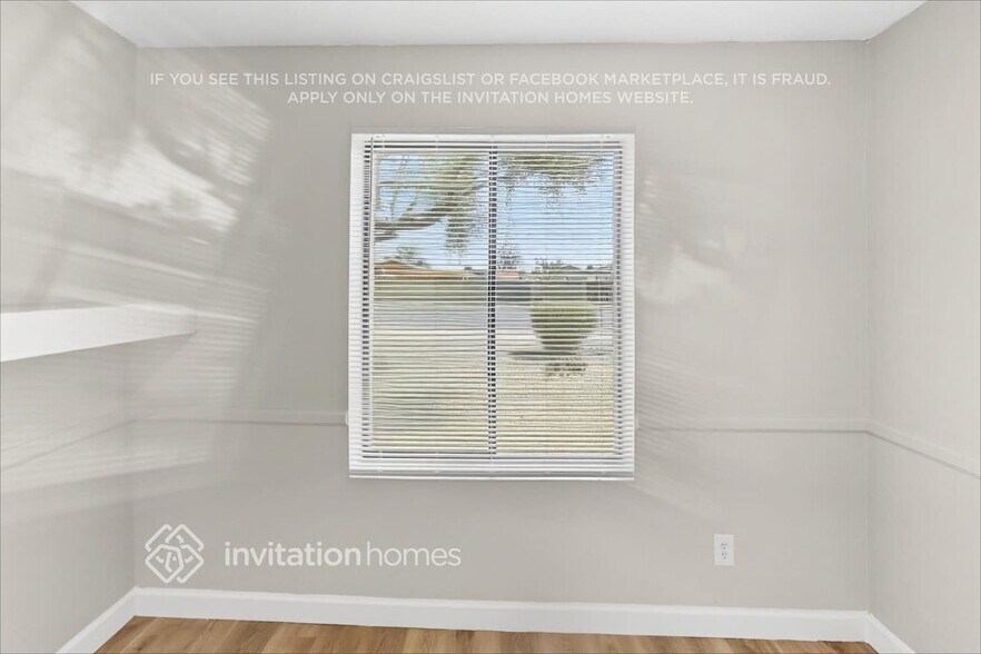 Building Photo - 3068 N 87th Ave