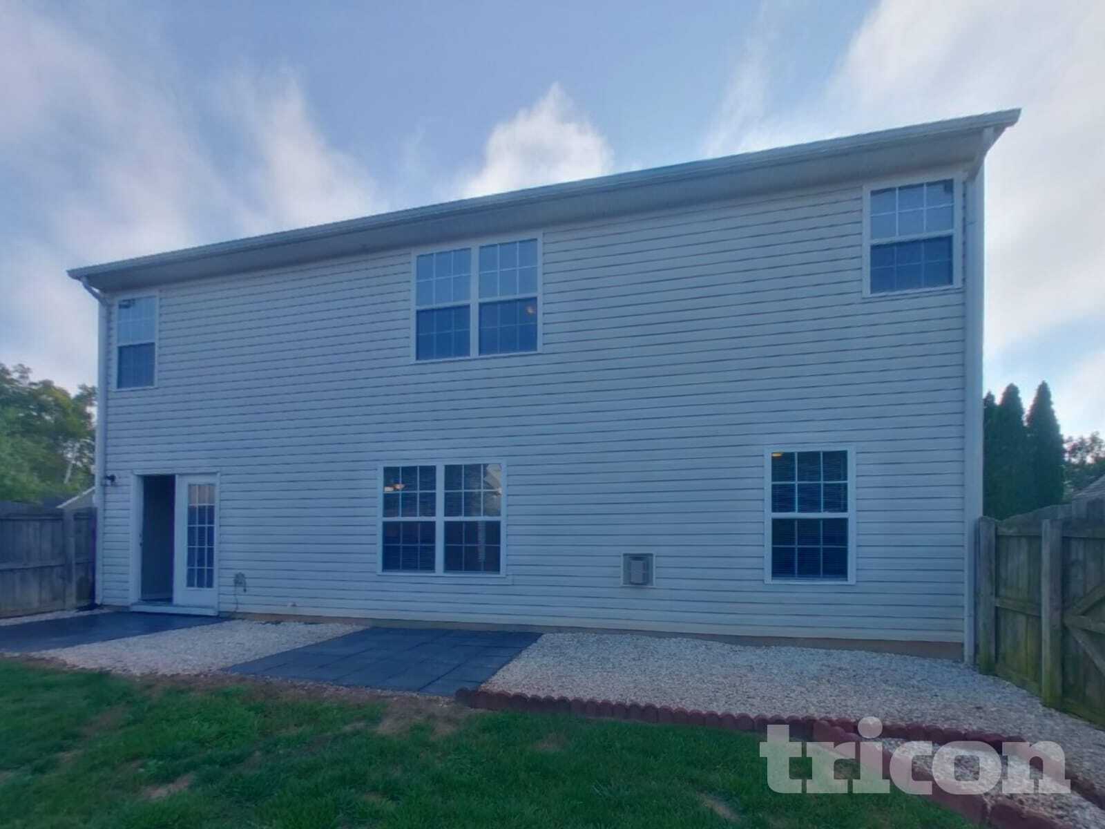 Building Photo - 2251 Wexford Way