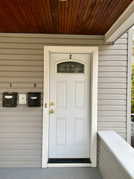 2nd Floor Apt. - 26 S Maple Ave