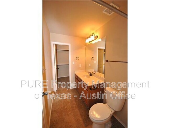 Building Photo - 1516 Muirfield Bend Dr