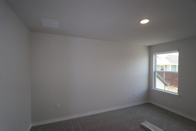 Building Photo - 15704 Singh Dr