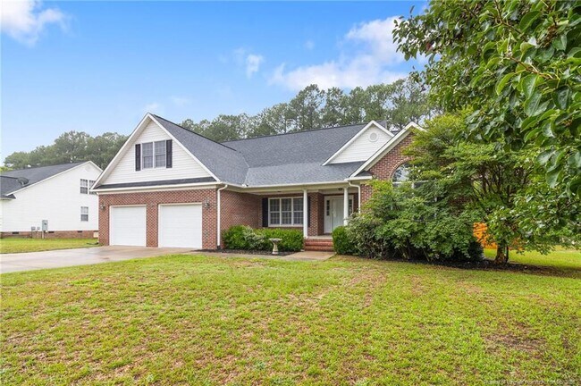 Building Photo - 757 Stone Cross Dr