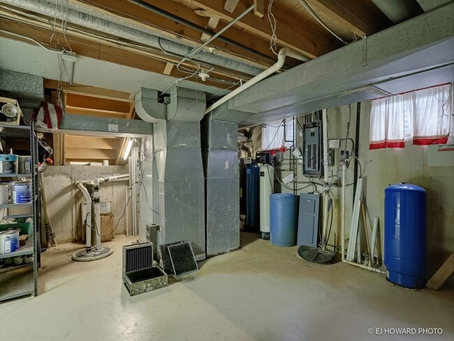 Building Photo - 13900 108th Ave