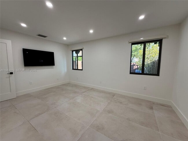 Building Photo - 9208 SW 132nd St