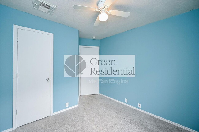 Building Photo - 23850 Pebworth Pl