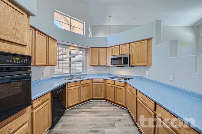 Building Photo - 8235 Crooked Tree Trail